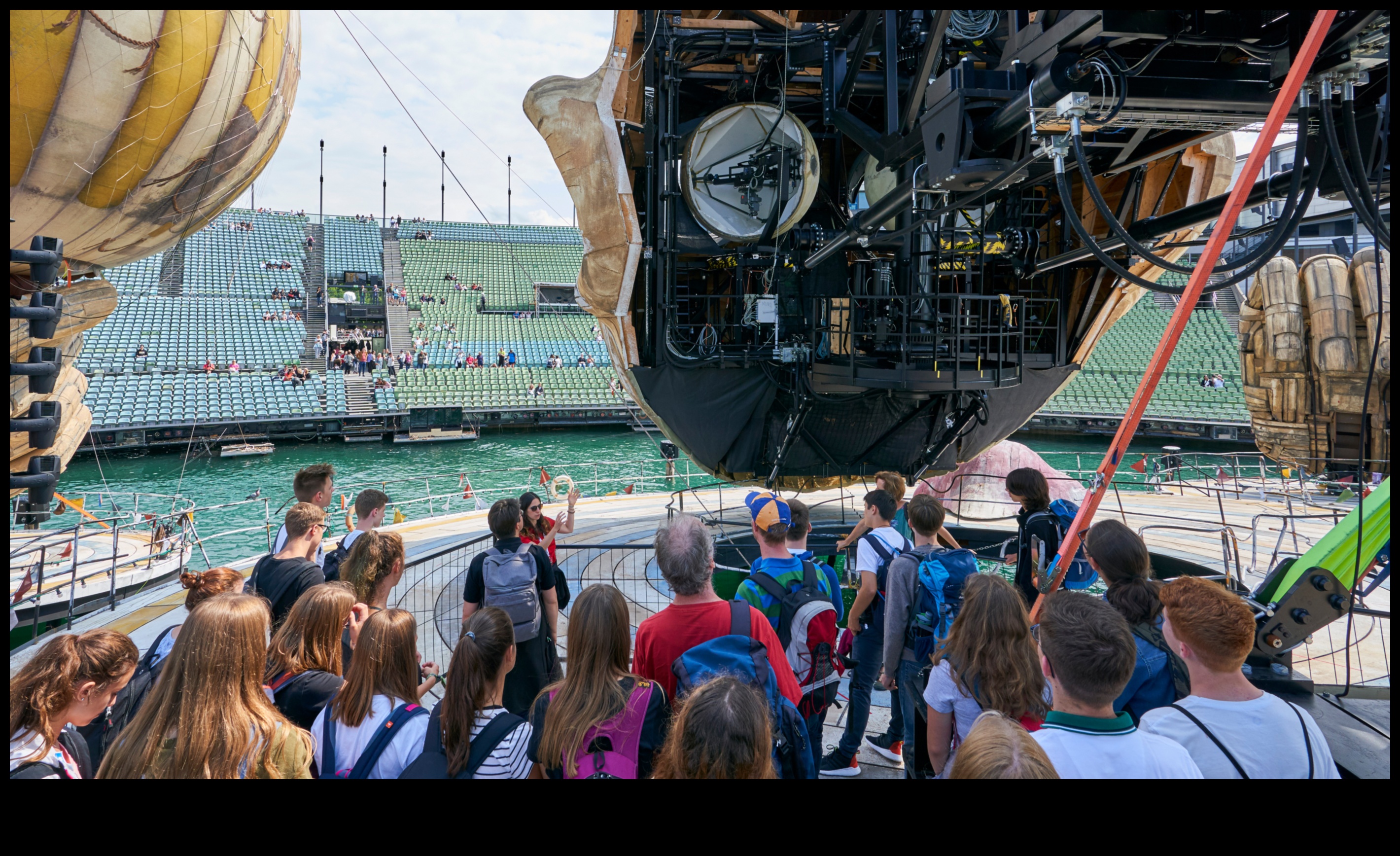 Λεωφορείο Backstage: Πίσω από τα Σκηνή των Ξεναγών