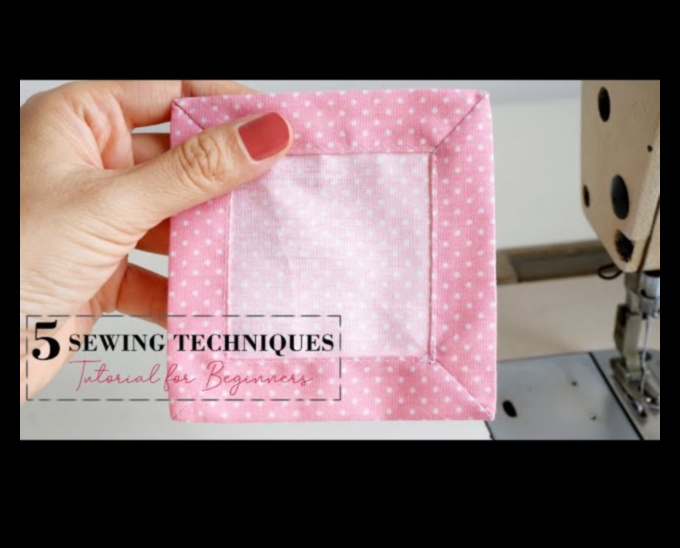 The Perfect Fit: Τεχνικές Προσαρμογής DIY για ρούχα