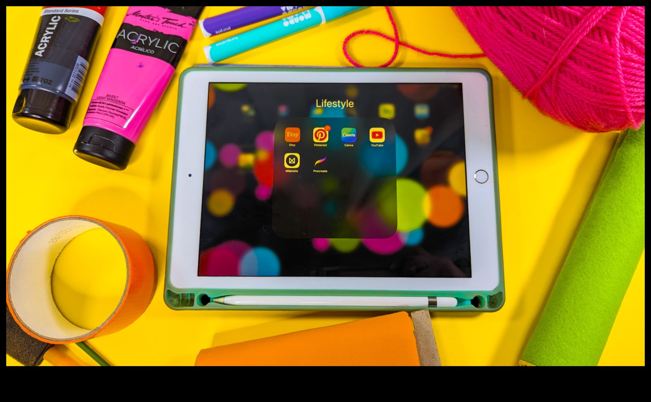 Γνώστης χειροτεχνίας Ανακαλύψτε τα DIY προμήθειες που θα αναδείξουν την καλλιτεχνική σας πλευρά 2 Crafting Connoisseur: DIY Supplies for Her Artistic Side